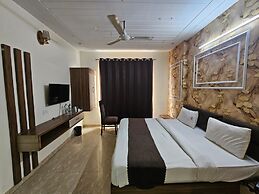 Hotel CSJS International