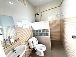 Cozy Corner Hotel