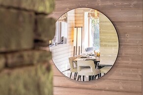 Exceptional 12P Chalet With Sauna and Jacuzzi