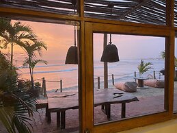 w Beachview 4BR w Terrace in La Libertad
