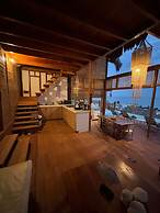 w Relaxing Oceanfront 5BR in Punta Veleros