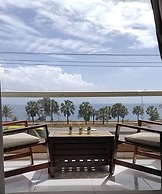 Relaxing Ocean Views
