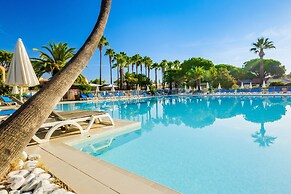 Smart Escape With Pool