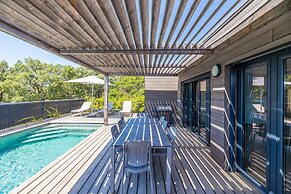 Lecci Apartment With Outdoor Pool