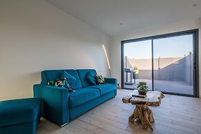 Lecci Stay With Heated Pool