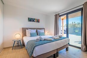 Lecci Stay With Heated Pool