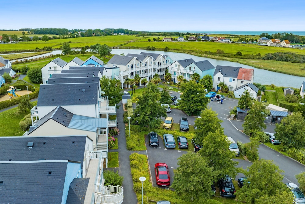 Normandy Coastal Apartment for 5
