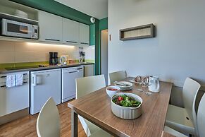 Normandy Coastal Apartment for 5