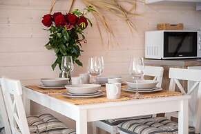 Holiday Homes With Private Garden, Summer Pool