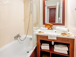 Stunning Landes Pine Apartment for 5