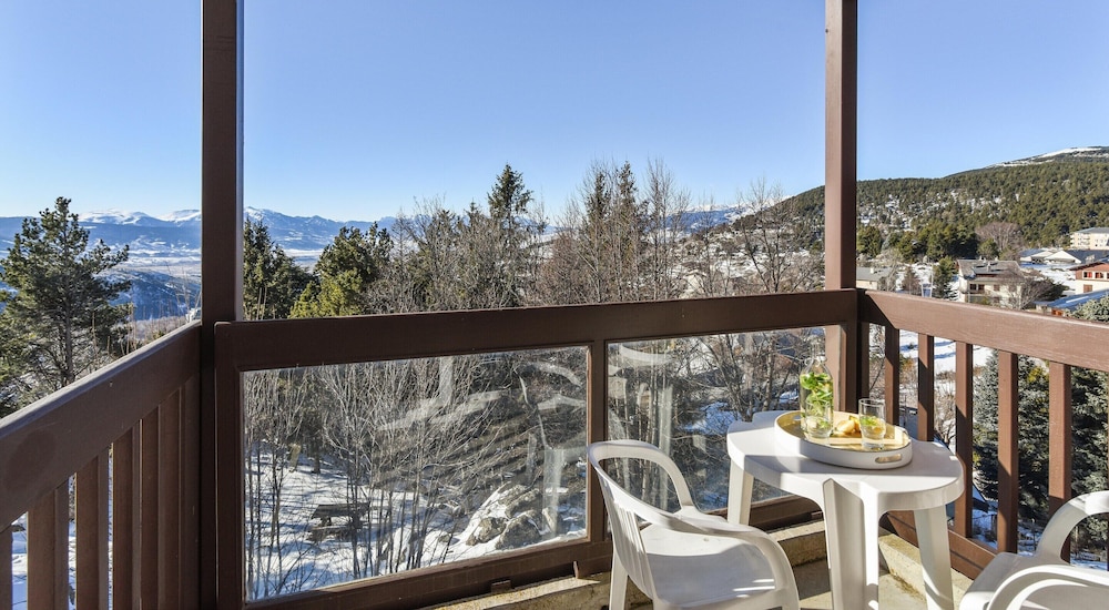 Pyrenees Alpine Apartment for 5