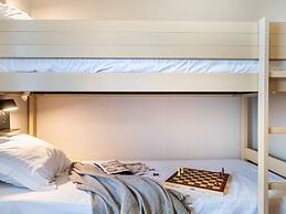 Chic Riverfront Stay With Balcony