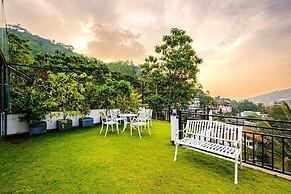 Queens Mount Ridge - Kandy