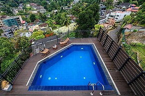 Queens Mount Ridge - Kandy