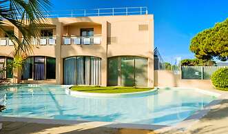 Retreat With Heated Pool