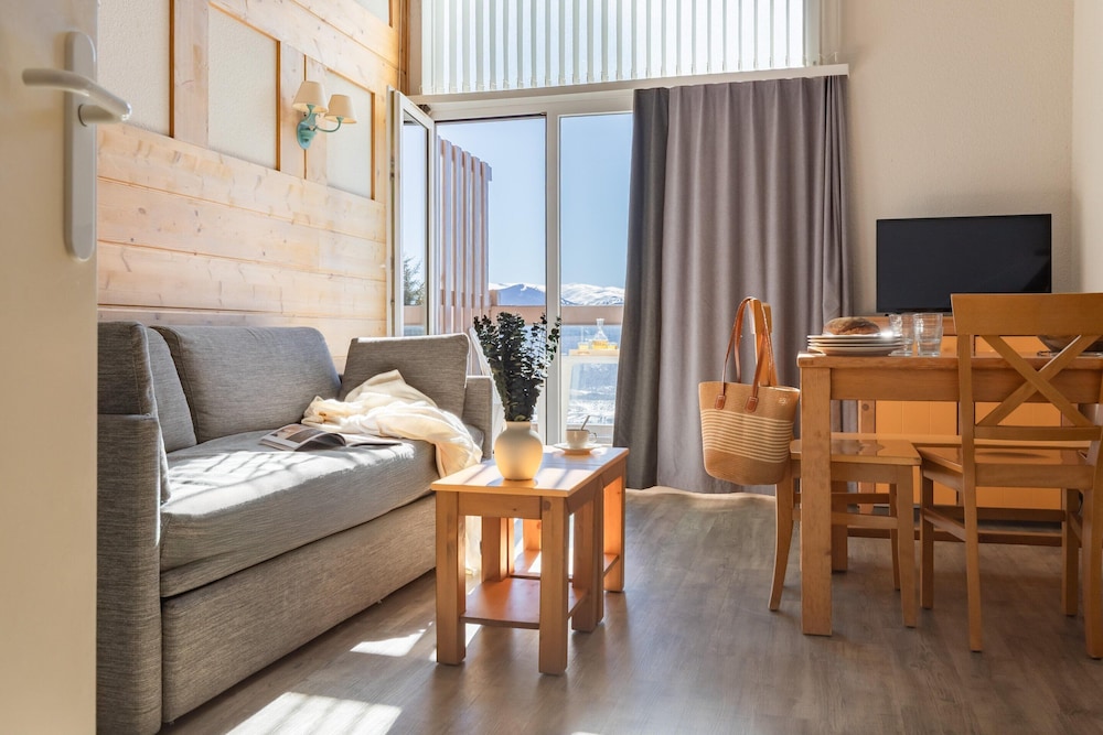 Luxury Duplex Apartment in Pyrenees