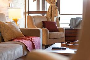 Mountain Side Stay With Sauna