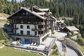 Mountain Side Stay With Sauna