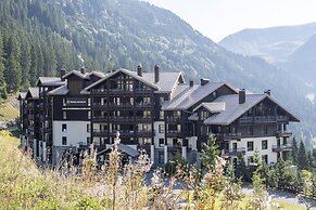 Mountain Side Stay With Sauna