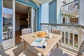 Courseulles Coastal Apartment for 4