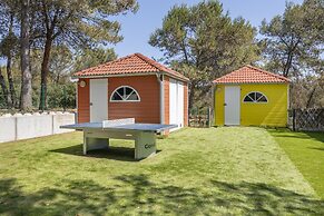 Stay With Private Outdoor Space