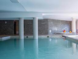 Alps Flat With Heated Pool