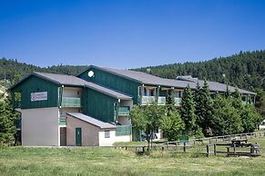 Charming Pyrenees Mountain Getaway