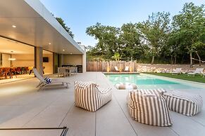 Villa Joy Pool Sauna River Escape