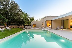 Villa Joy Pool Sauna River Escape