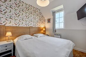 Luxe Normandy Duplex for 8 With Pool
