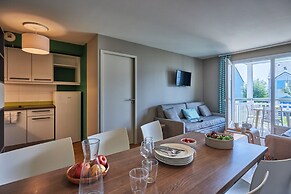 Courseulles Family Apartment for 6