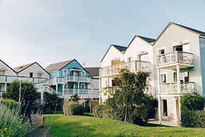 Courseulles Family Apartment for 6