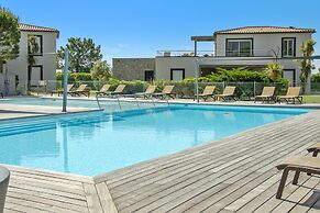 Hideaway With Private Sun Deck