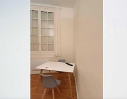 1bdr/2p Apt - Near Monceau et Arc de Triomphe