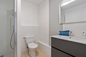 Scenic 6-person Duplex Retreat