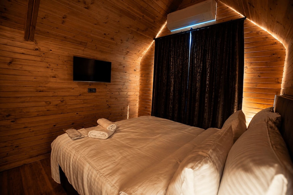 City Bungalow Hotel