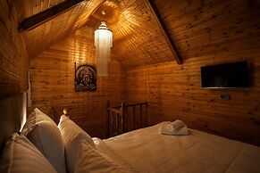 City Bungalow Hotel