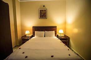 Bella Casa Pyramids Inn