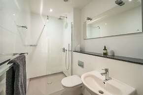 Mainsail Coastal Living on Prestigious Road