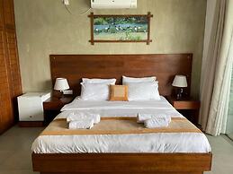 Lotus Lake Residence - Kandy