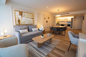 Modern & Comfortable Apartment