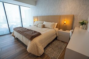 Modern & Comfortable Apartment