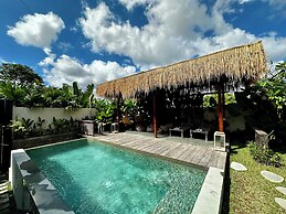 Villa Chempaka Chill by Alfred in Bali