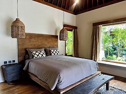 Villa Chempaka Chill by Alfred in Bali