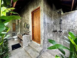 Villa Chempaka Chill by Alfred in Bali