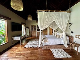 Villa Chempaka Chill by Alfred in Bali