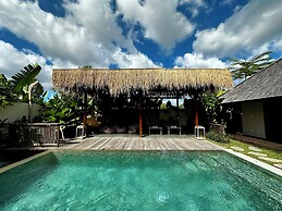 Villa Chempaka Chill by Alfred in Bali