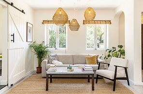 A Hideaway Paradise by Cadenzalux