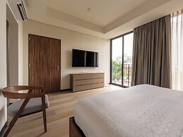 Casa Tokio