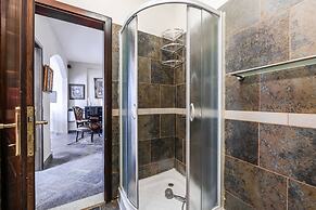 Classic City Stay 1BR in Historic Location